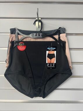 Women’s High-Waisted Shaping Brief - Black